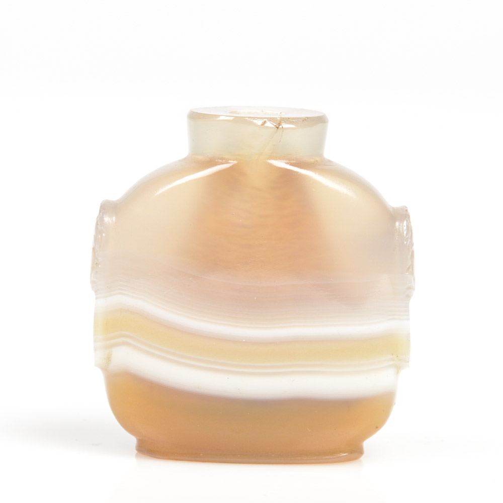 Chinese Carved Agate Snuff Bottle