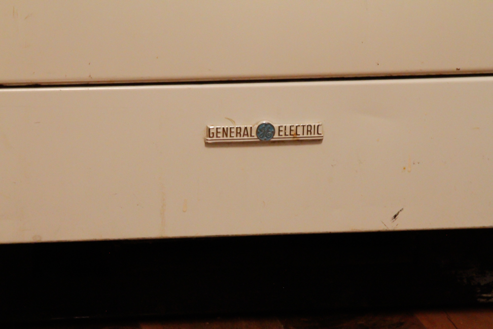 Vintage General Electric Miniature Refrigerator
