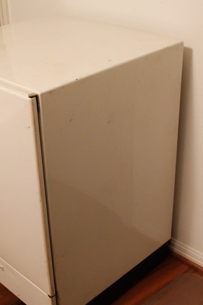 Vintage General Electric Miniature Refrigerator