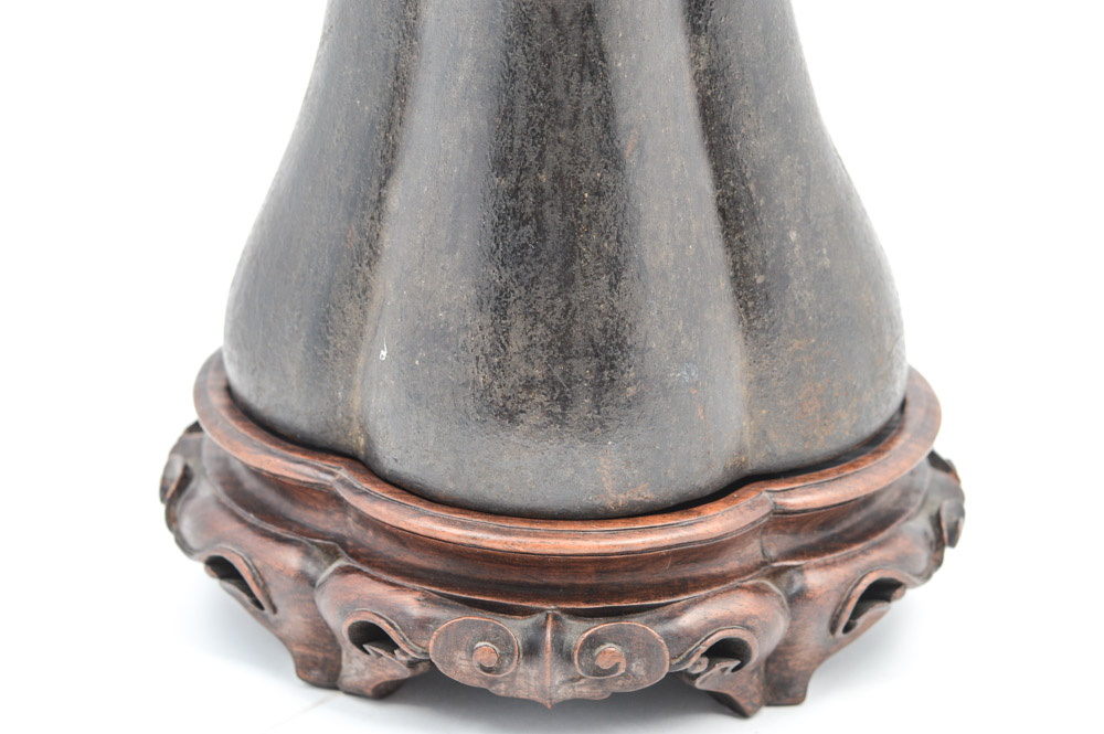 Chinese Qing Dynasty Lobed Bronze Vase With Dragon