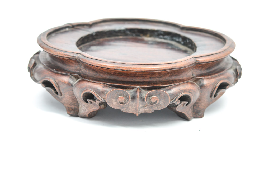 Chinese Qing Dynasty Lobed Bronze Vase With Dragon