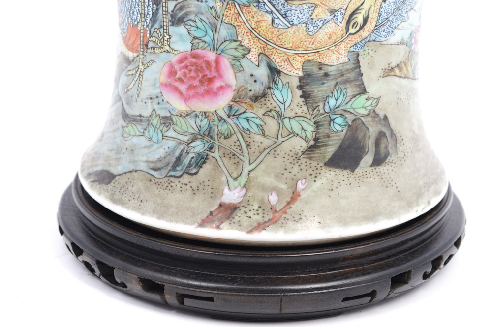 Chinese Late Qing Dynasty Shende Tang Porcelain Vase