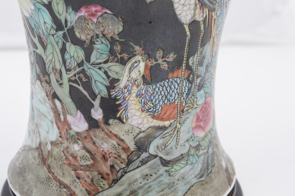 Chinese Late Qing Dynasty Shende Tang Porcelain Vase