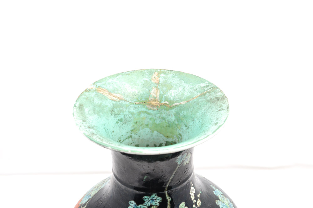 Chinese Late Qing Dynasty Shende Tang Porcelain Vase