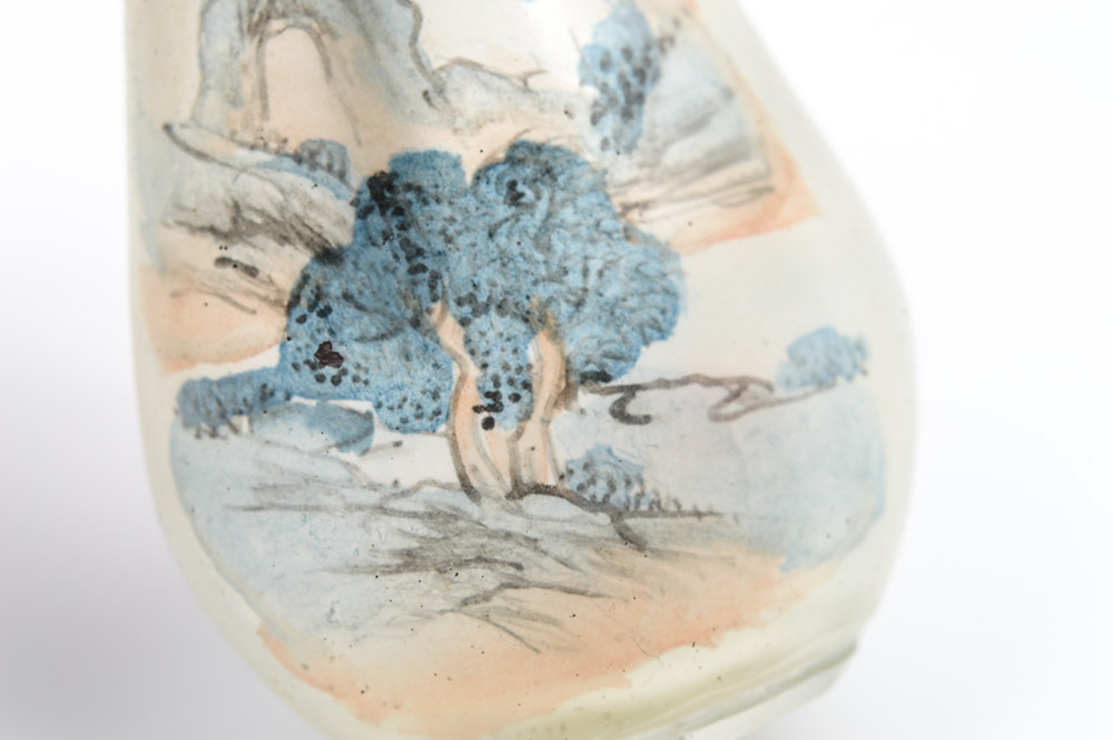 Hand Painted Chinese Glass Snuff Bottle