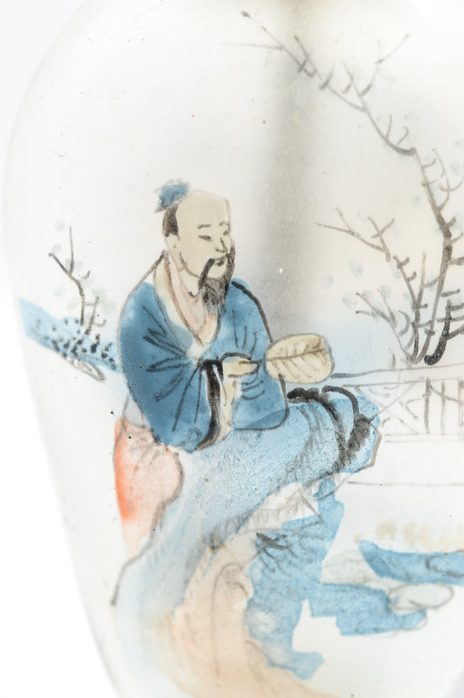Hand Painted Chinese Glass Snuff Bottle