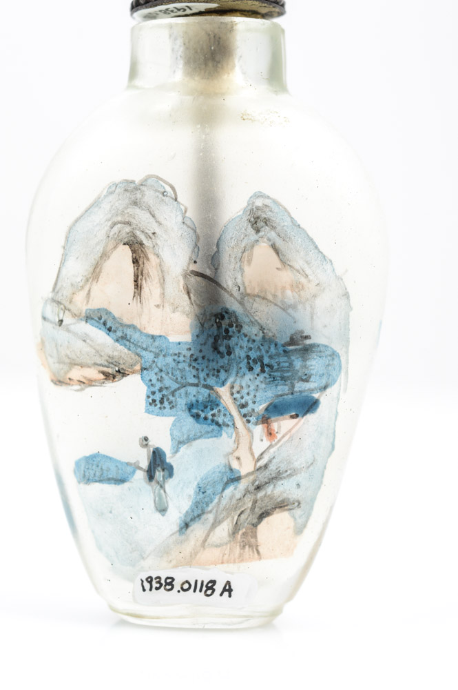 Hand Painted Chinese Glass Snuff Bottle