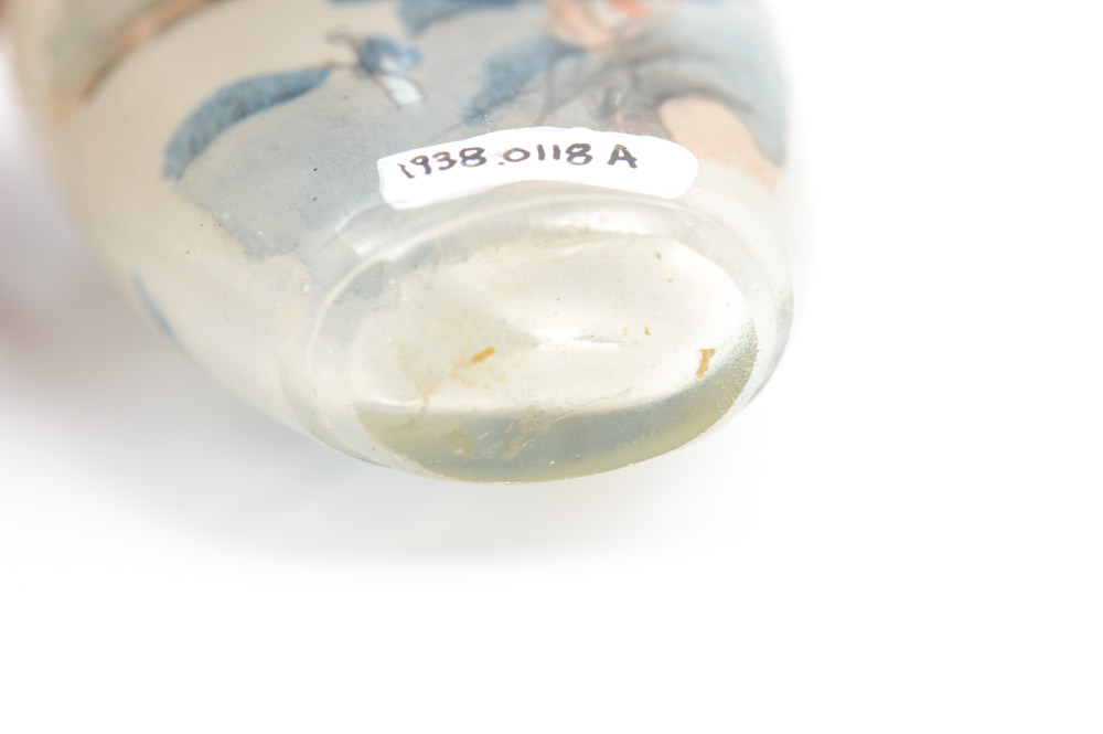 Hand Painted Chinese Glass Snuff Bottle