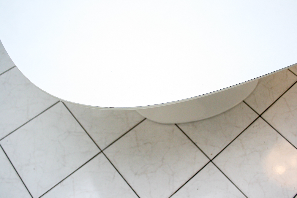 Mid Century Modern Tulip Table