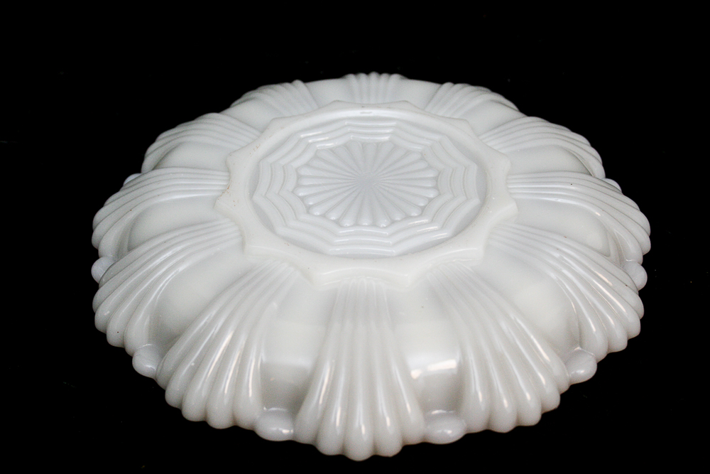 Vintage Milk Glass Inlcuding Fire King and Glasbake