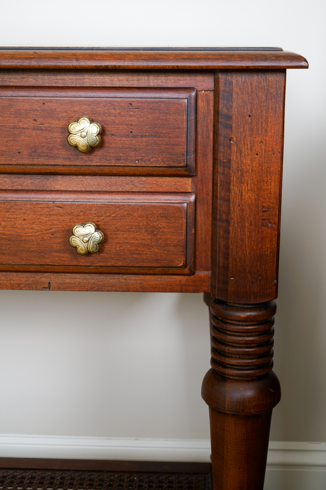 Ethan Allen British Classics "Cayman" Nightstand