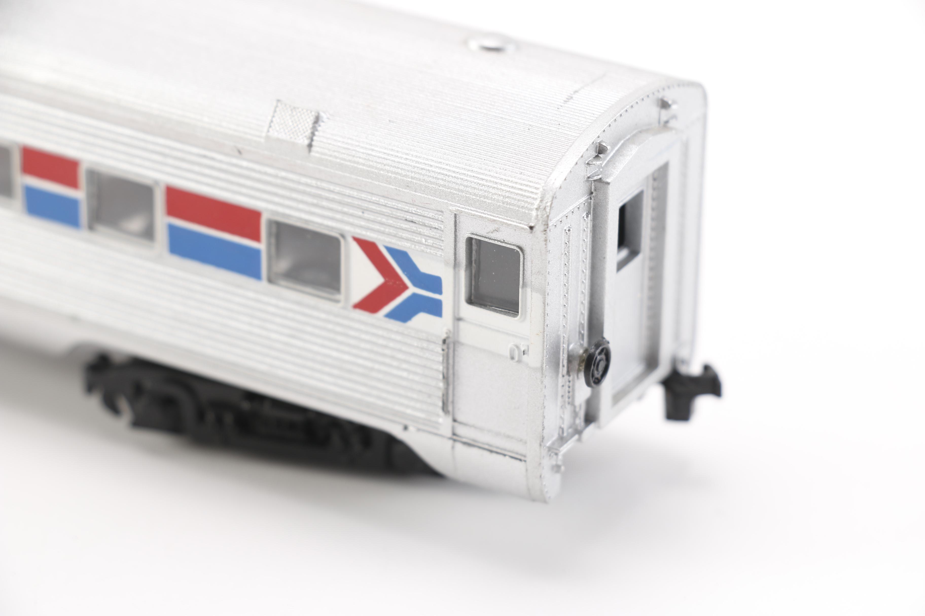 Vintage Con-Cor HO Scale Amtrak Superliner Passenger Cars