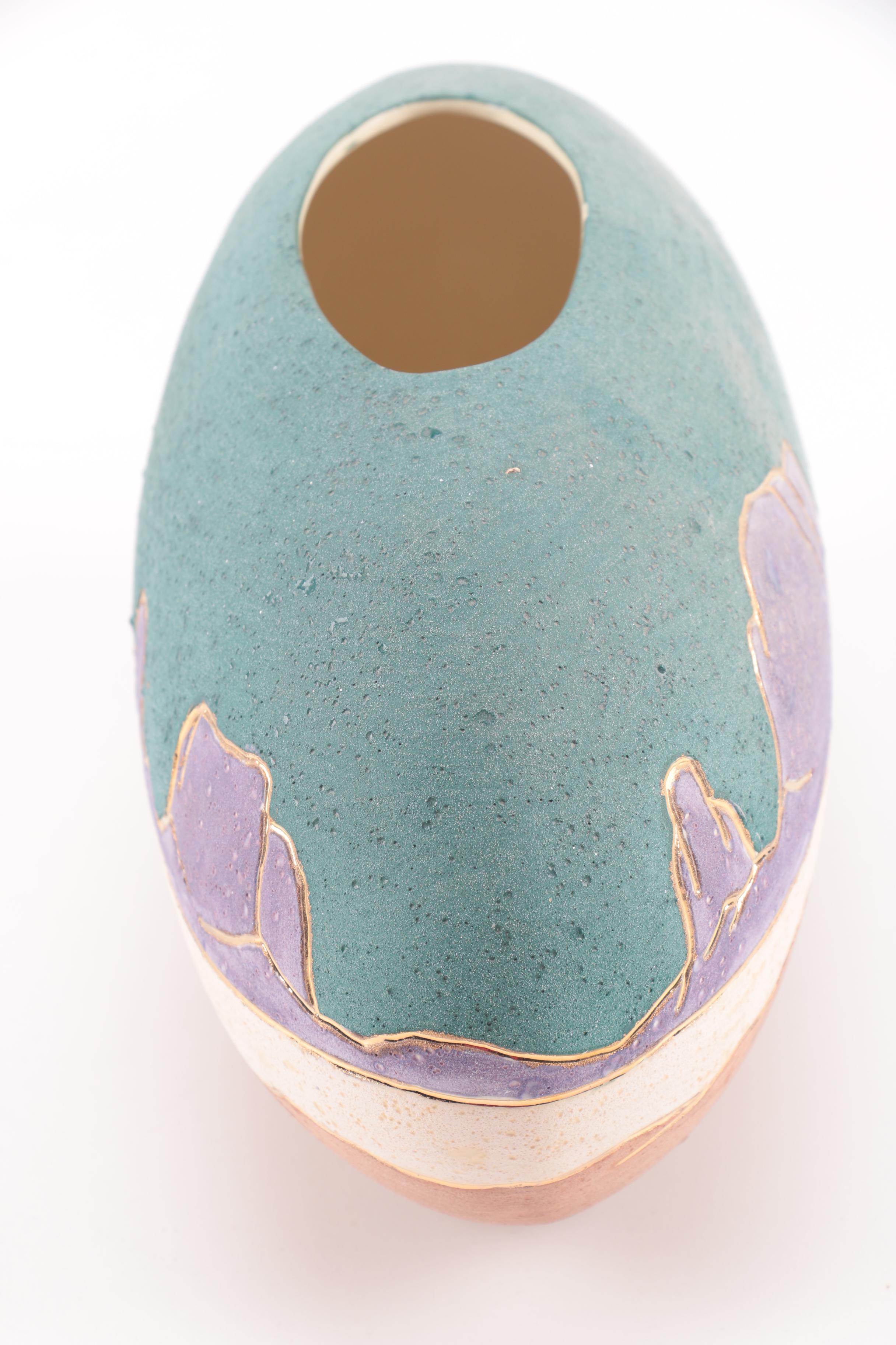 Vera Russell Southwestern Pottery Vase with 22K Gold Trim