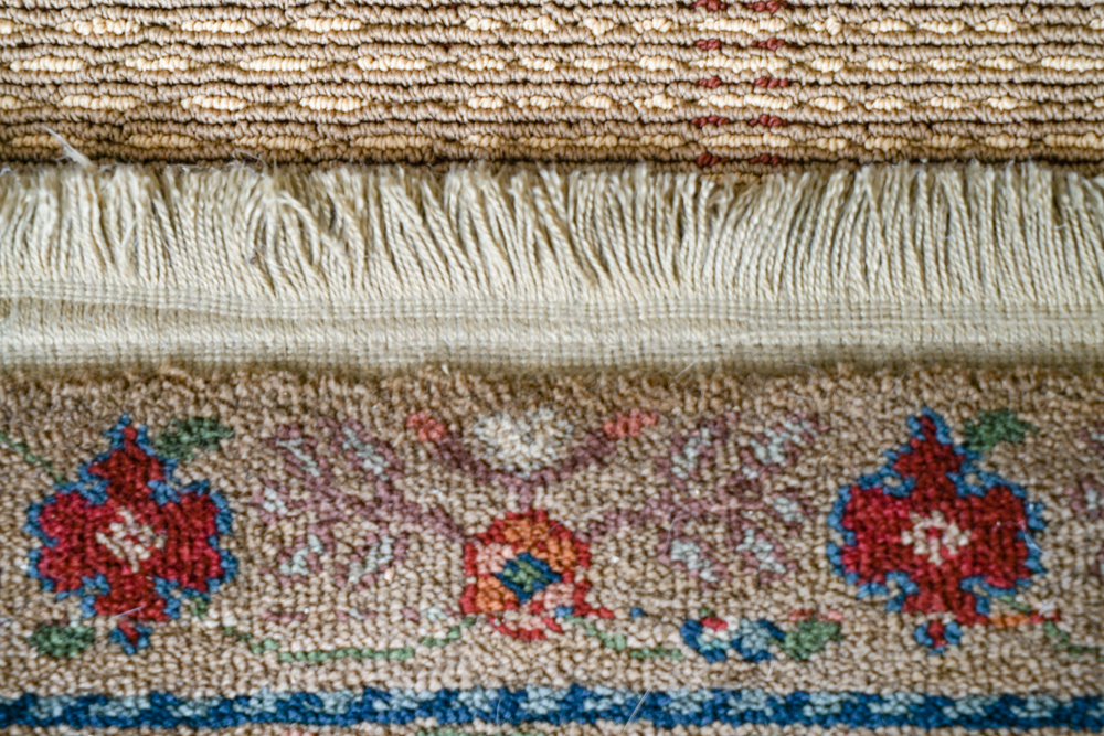 Machine Made Woven Karastan "Persian Vase" Area Rug