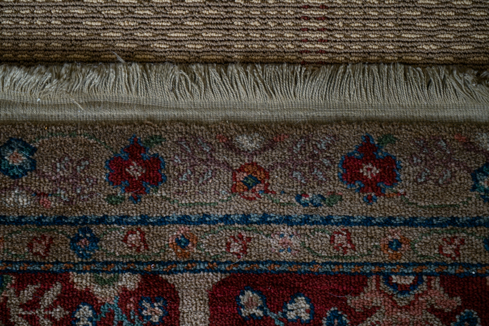 Machine Made Woven Karastan "Persian Vase" Area Rug