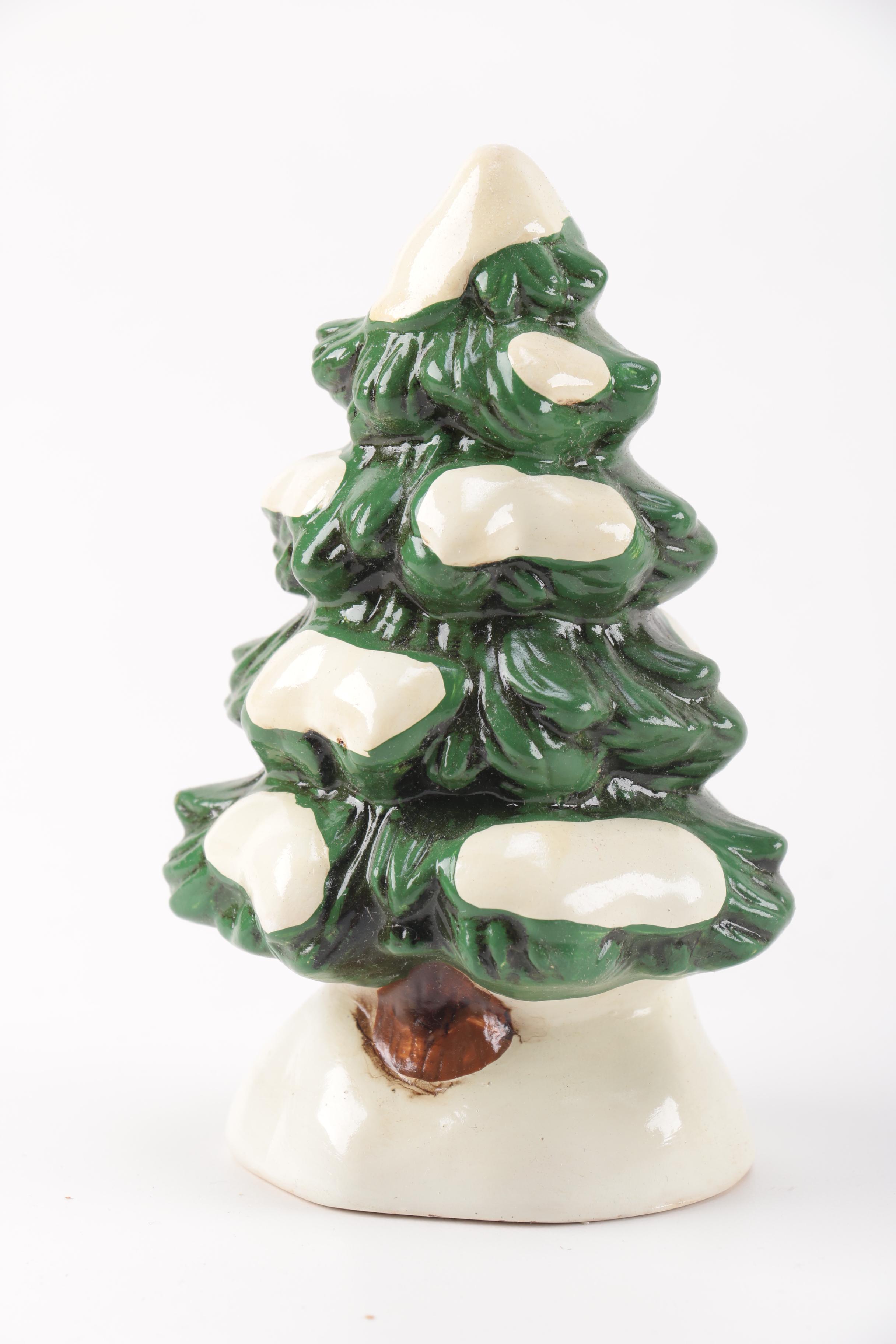 Colonial Village by Lefton