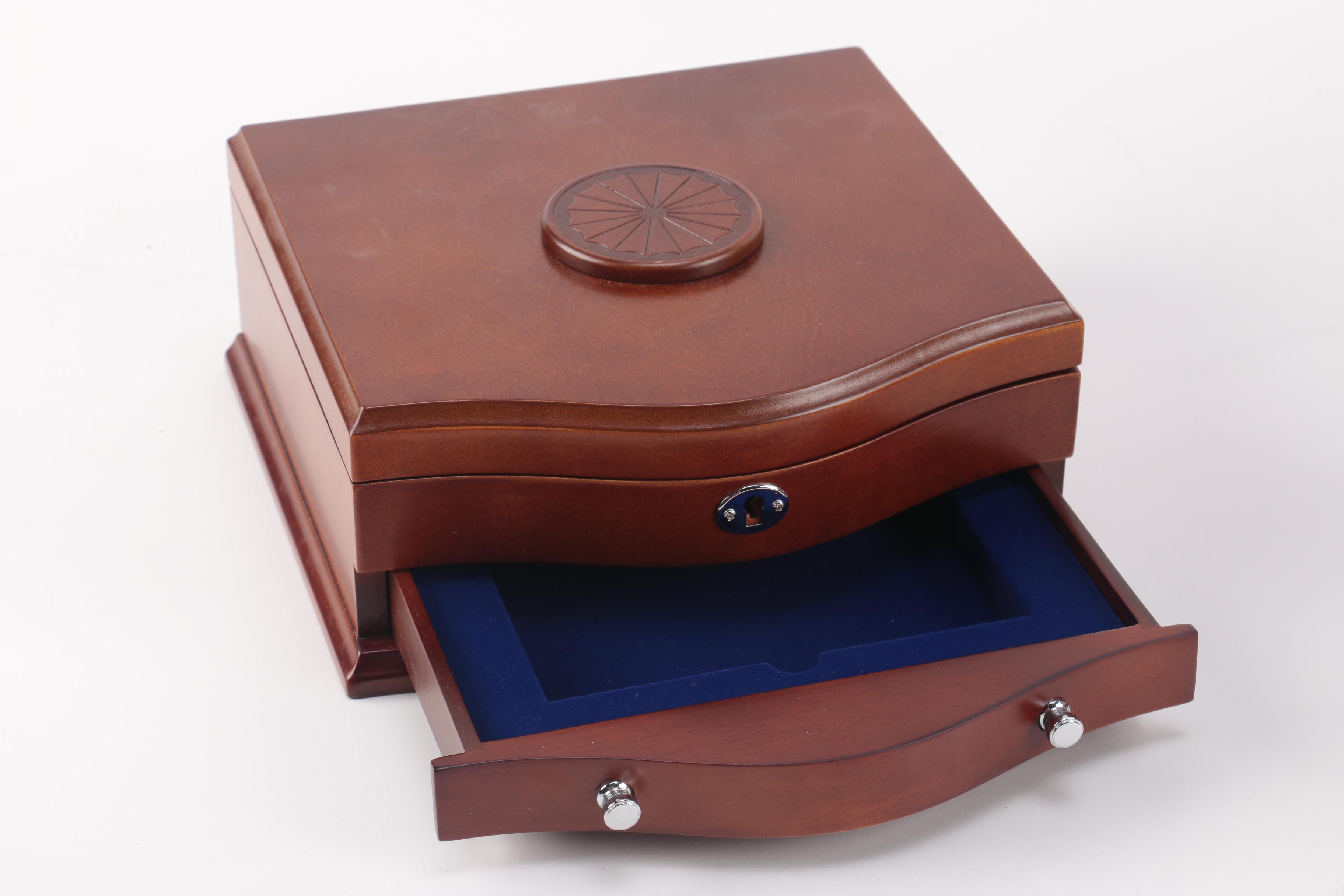 Assorted Coin Collecting Cases