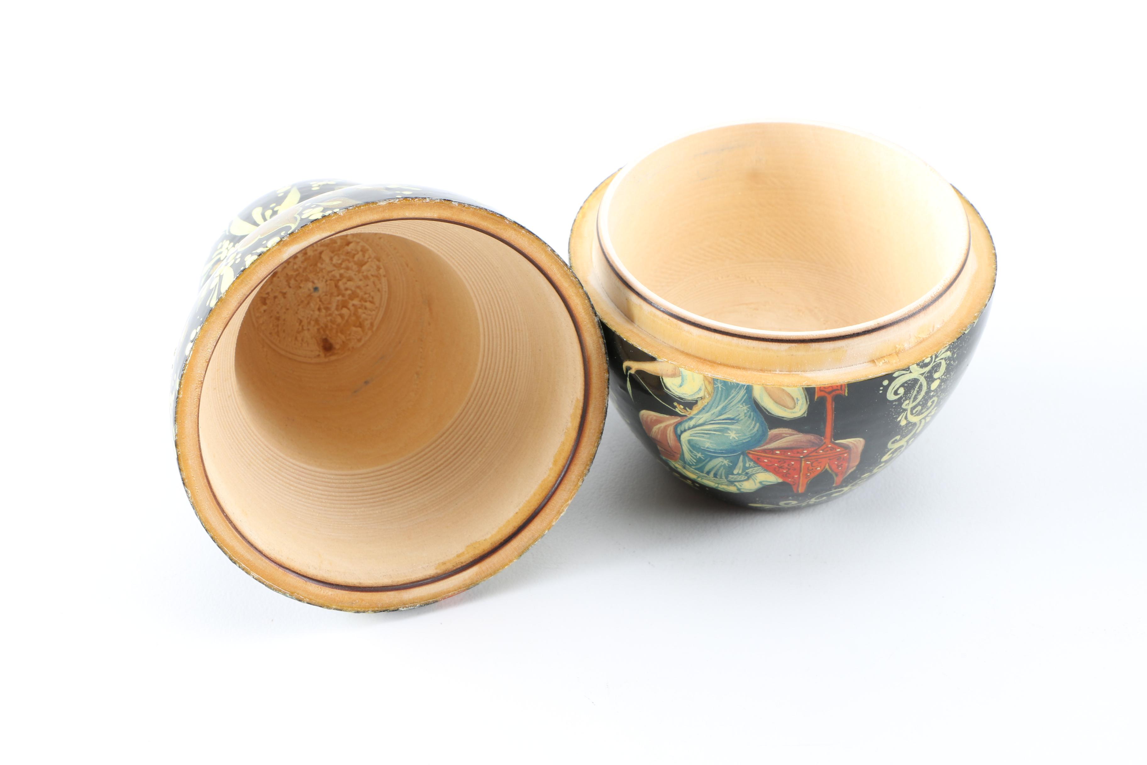 Matryoshka Nesting Dolls