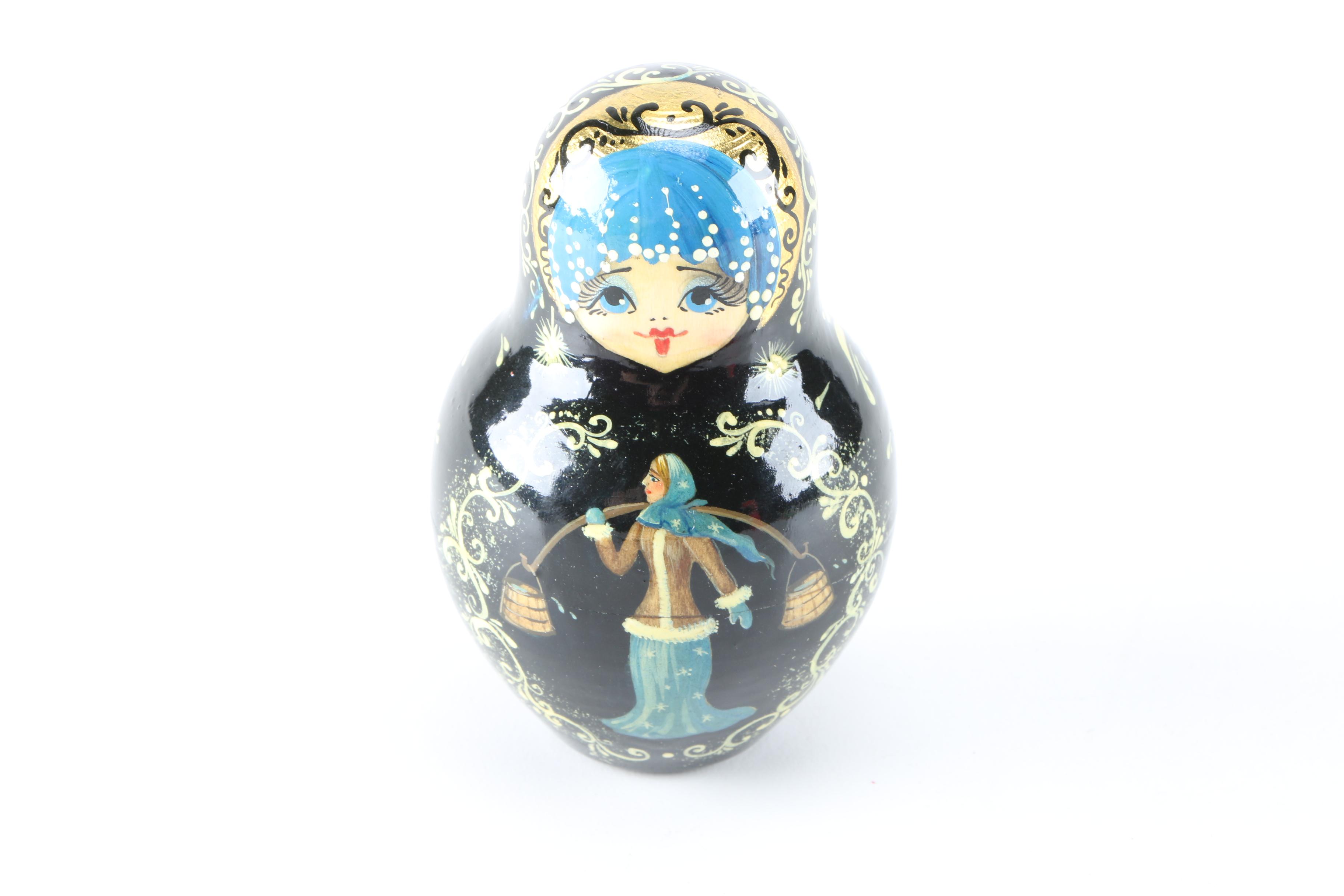 Matryoshka Nesting Dolls