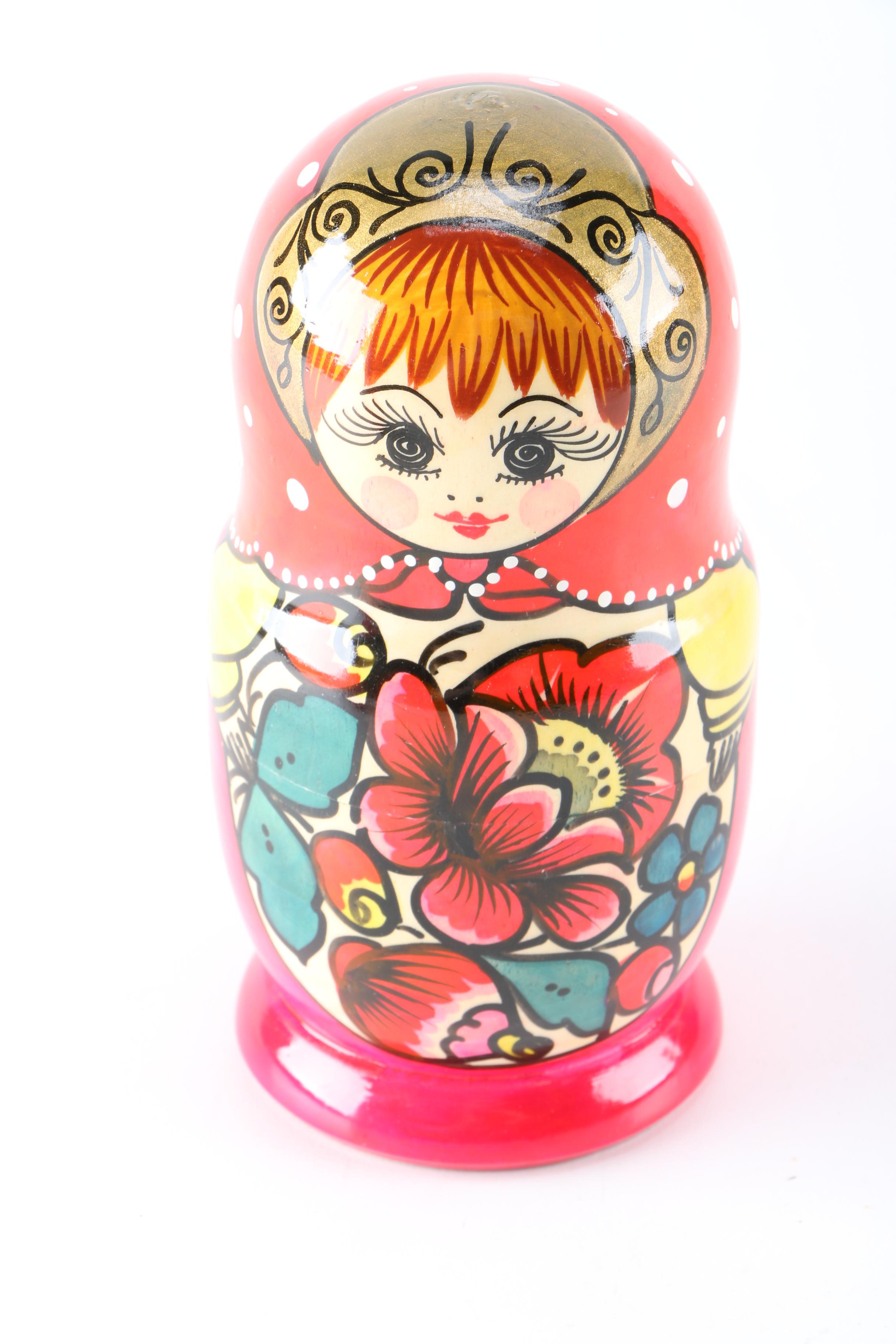 Matryoshka Nesting Dolls