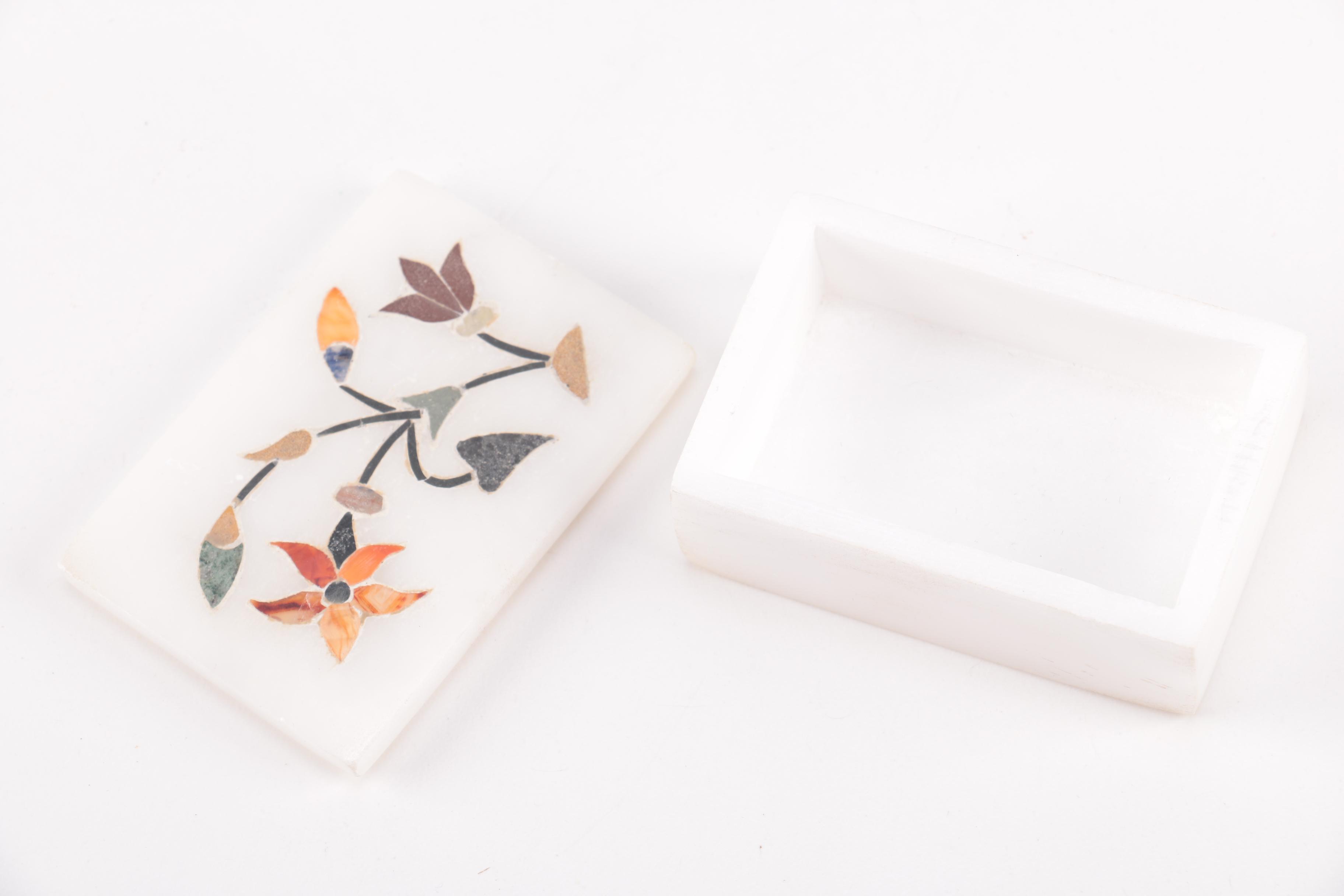 Floral Pattern Marble and Agate Lidded Box