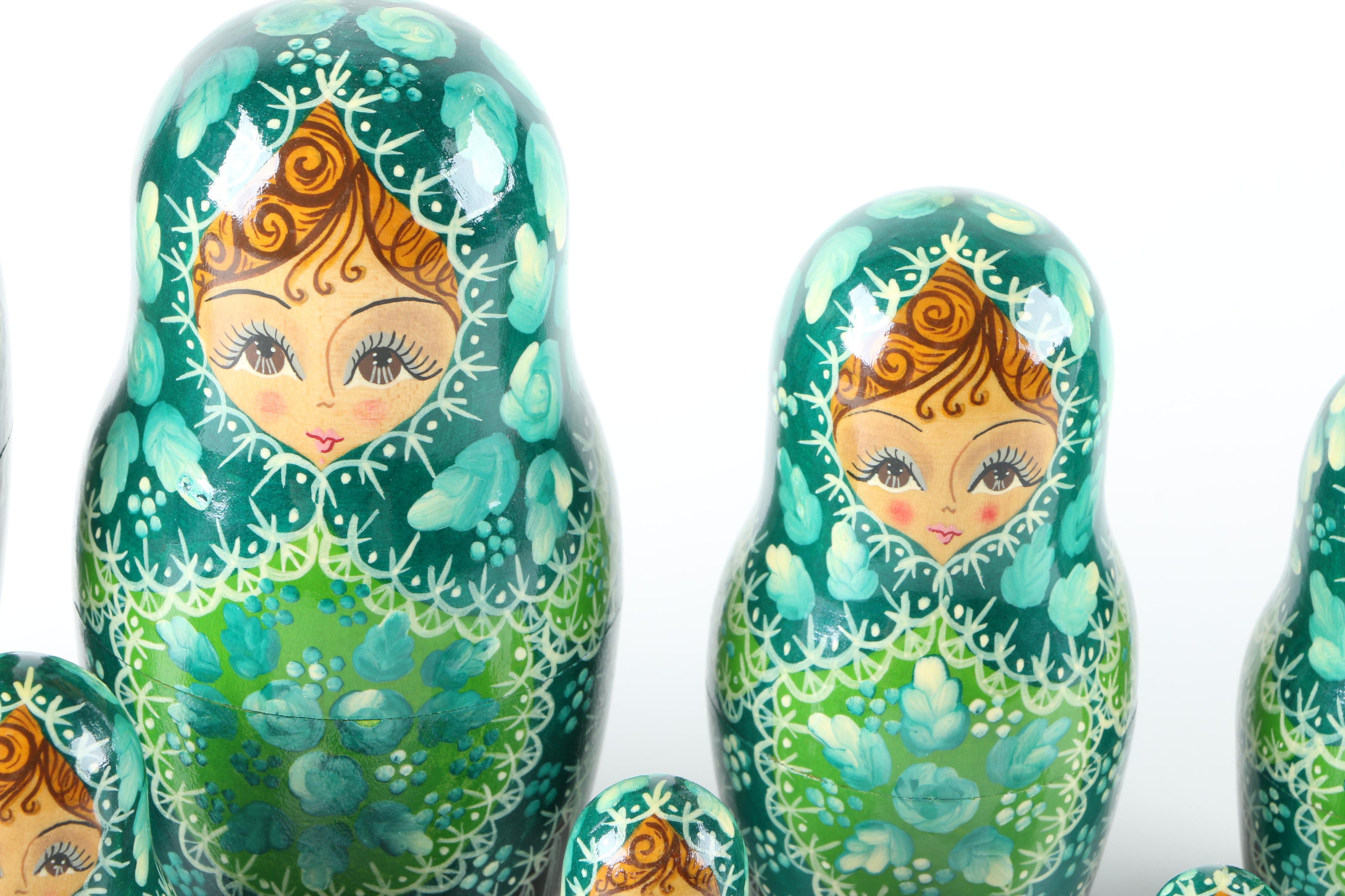 Matryoshka Nesting Dolls