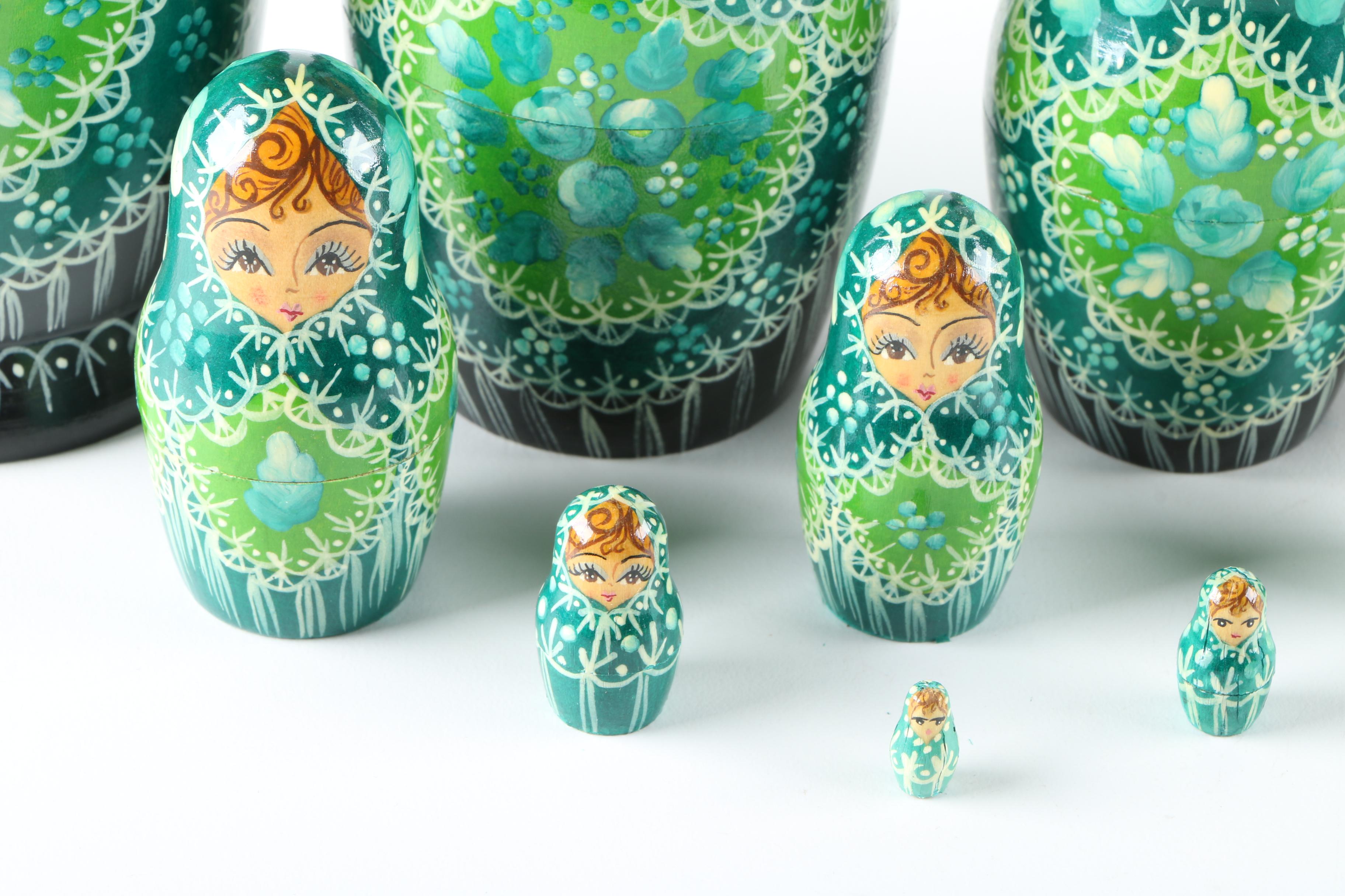 Matryoshka Nesting Dolls