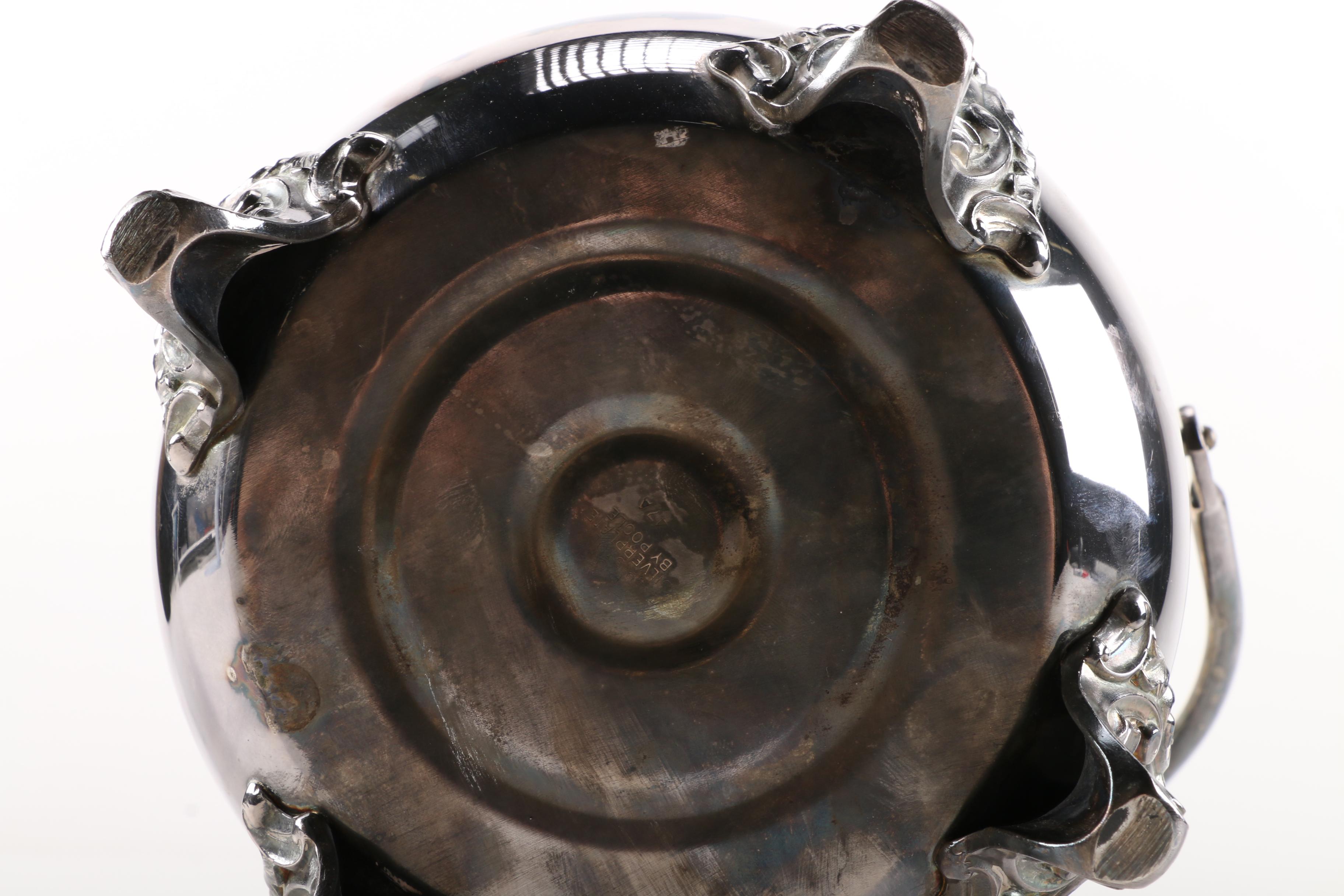 Poole Silver Co. Silver Plate Ice Bucket