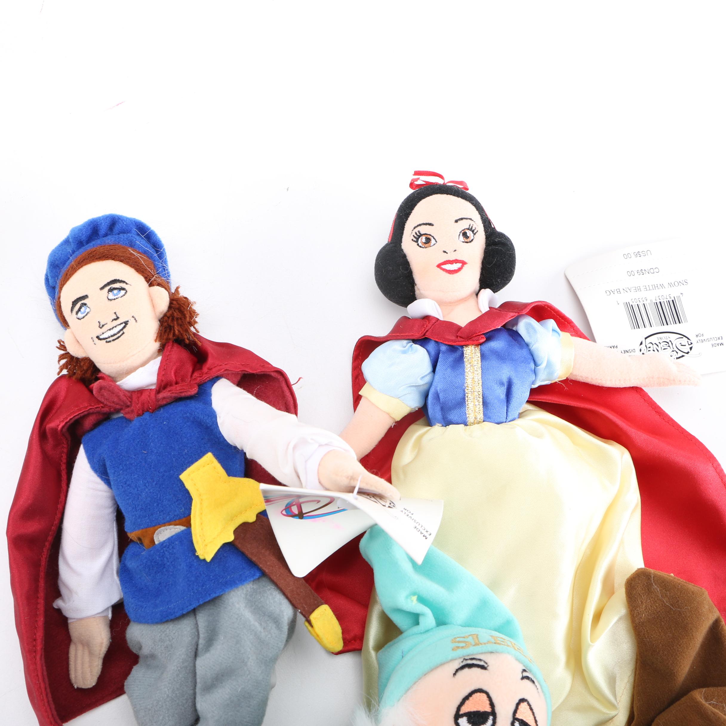 "Snow White and The Seven Dwarfs" Plush Toy Collection