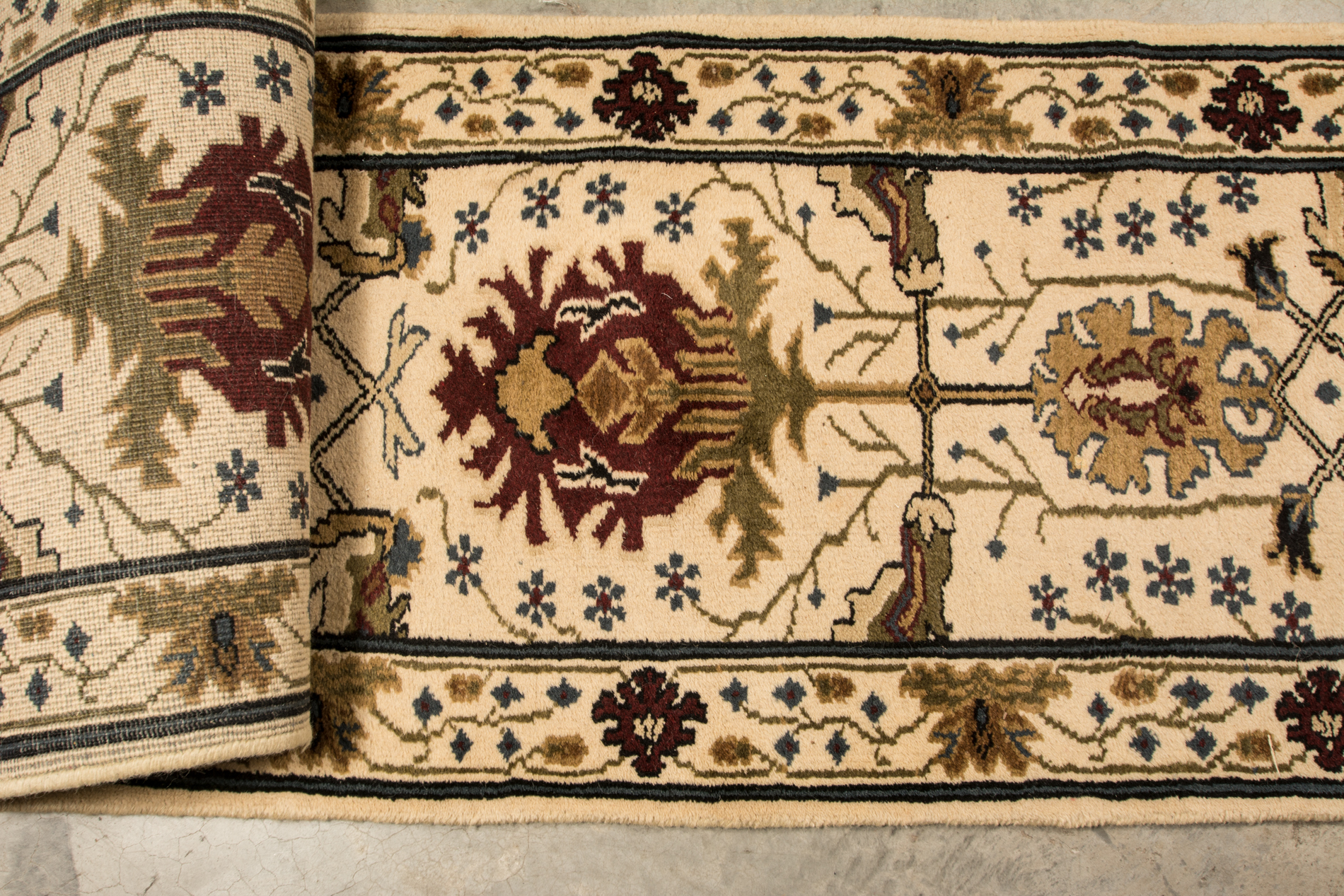 Power Loomed Indo-Persian Carpet Runner