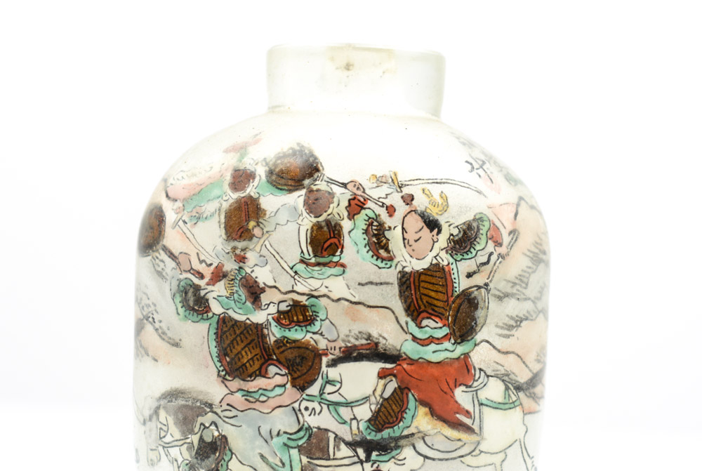 Hand Painted Chinese Glass Snuff Bottle