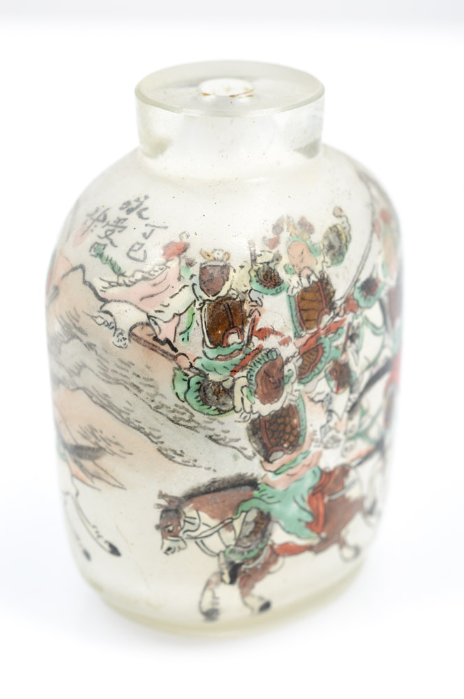 Hand Painted Chinese Glass Snuff Bottle