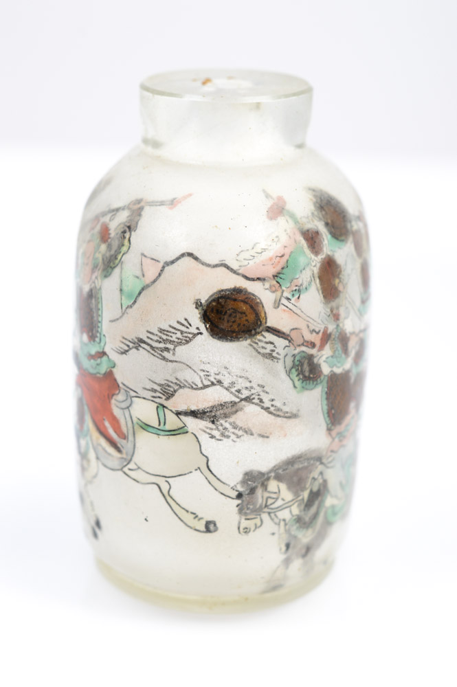Hand Painted Chinese Glass Snuff Bottle