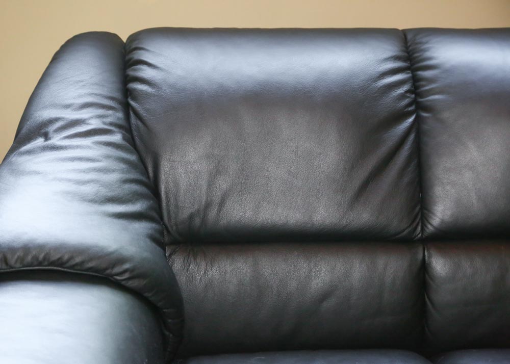 Ekornes Black Leather Loveseat
