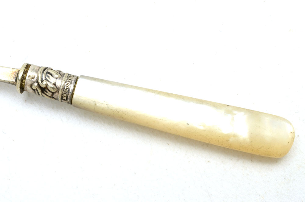Late 19th Century Allen and Darwin Mother of Pearl Pickle Fork