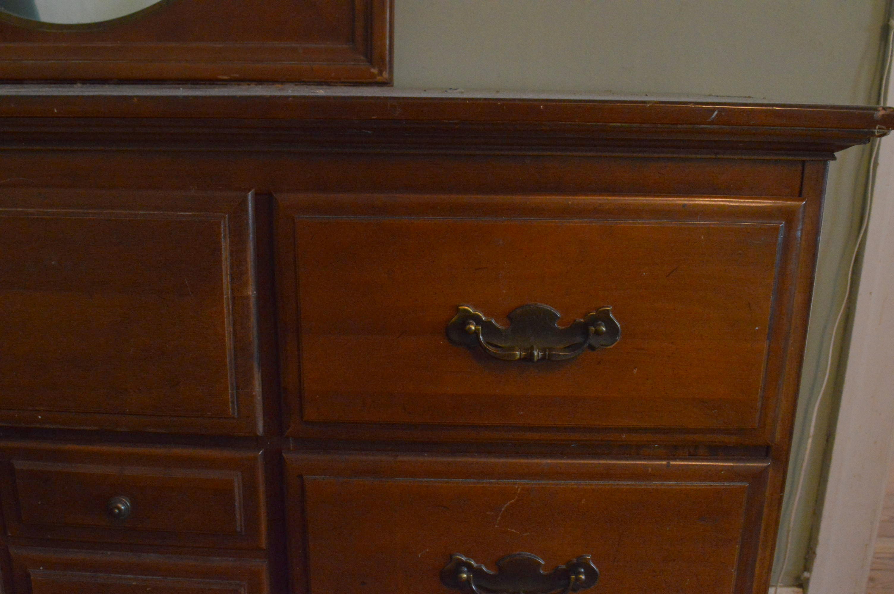 Kenlea Furniture Maple Dresser