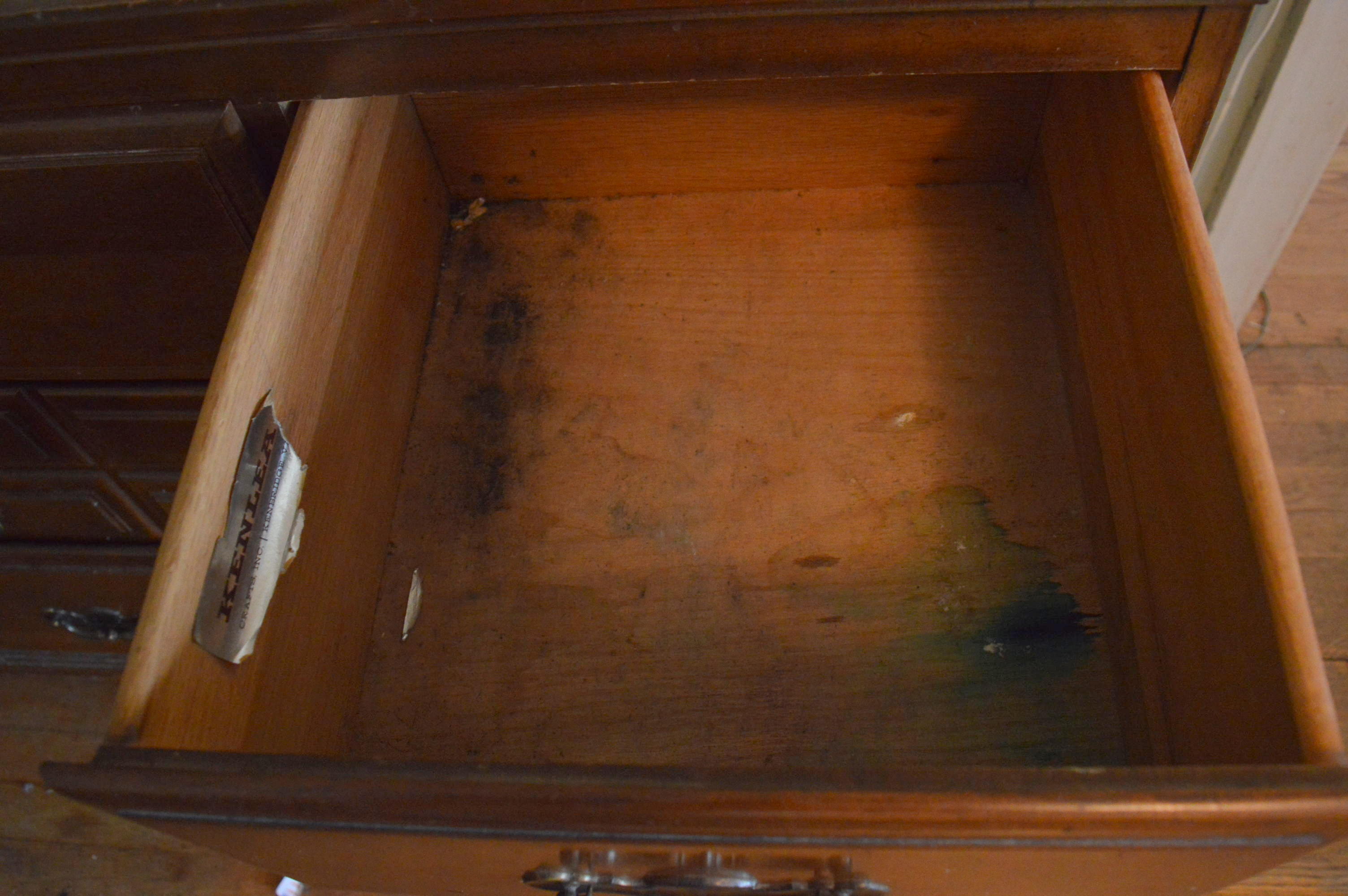 Kenlea Furniture Maple Dresser