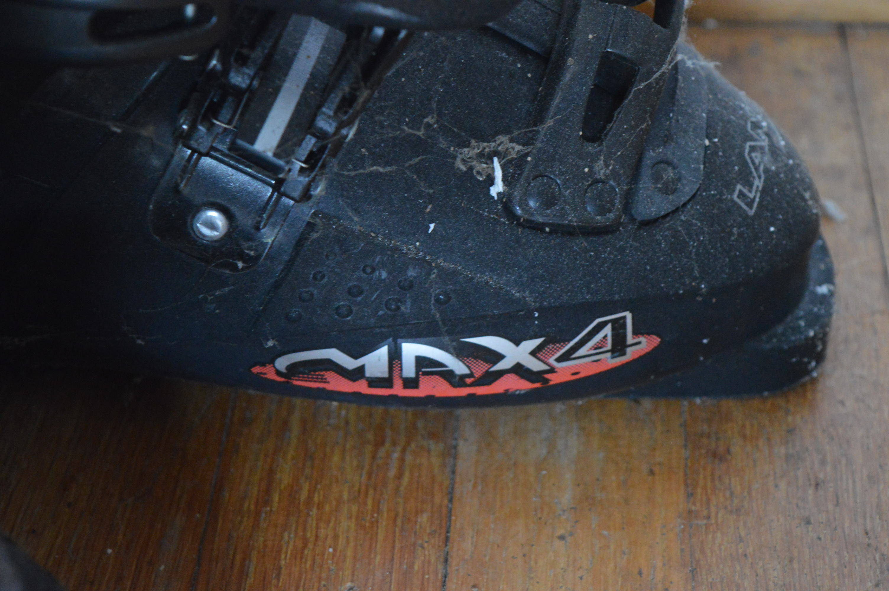 Volant Power Karve Skis and Max4 Boots