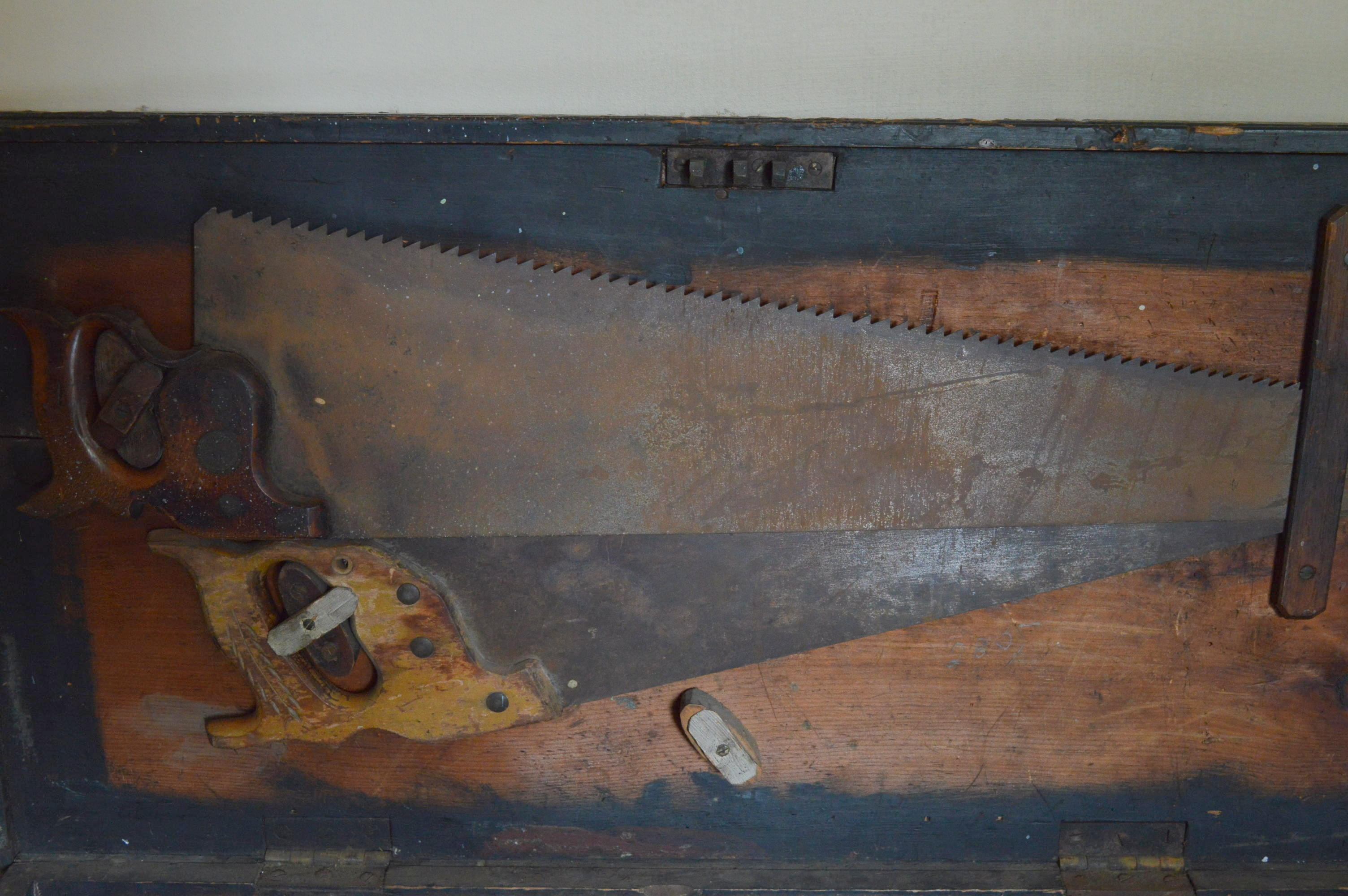 Wooden Carpenters Chest