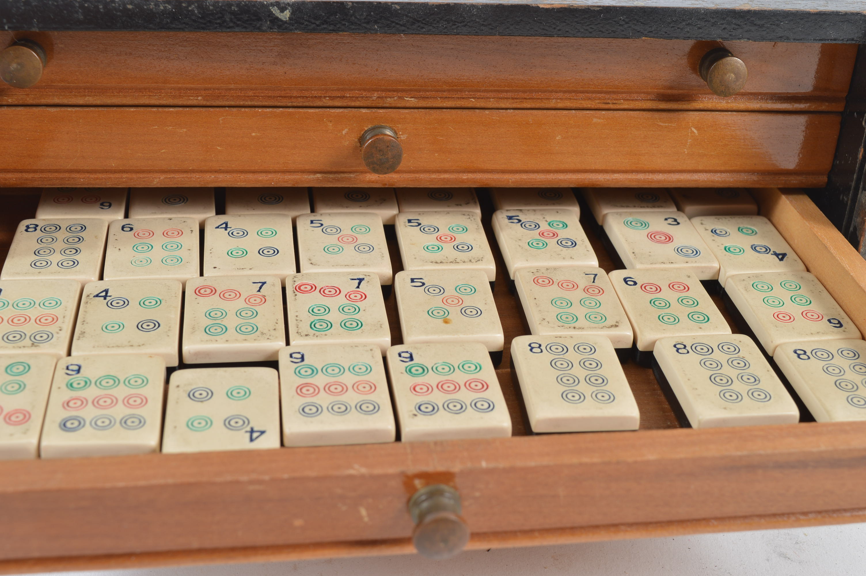 Vintage Mahjong Game Set