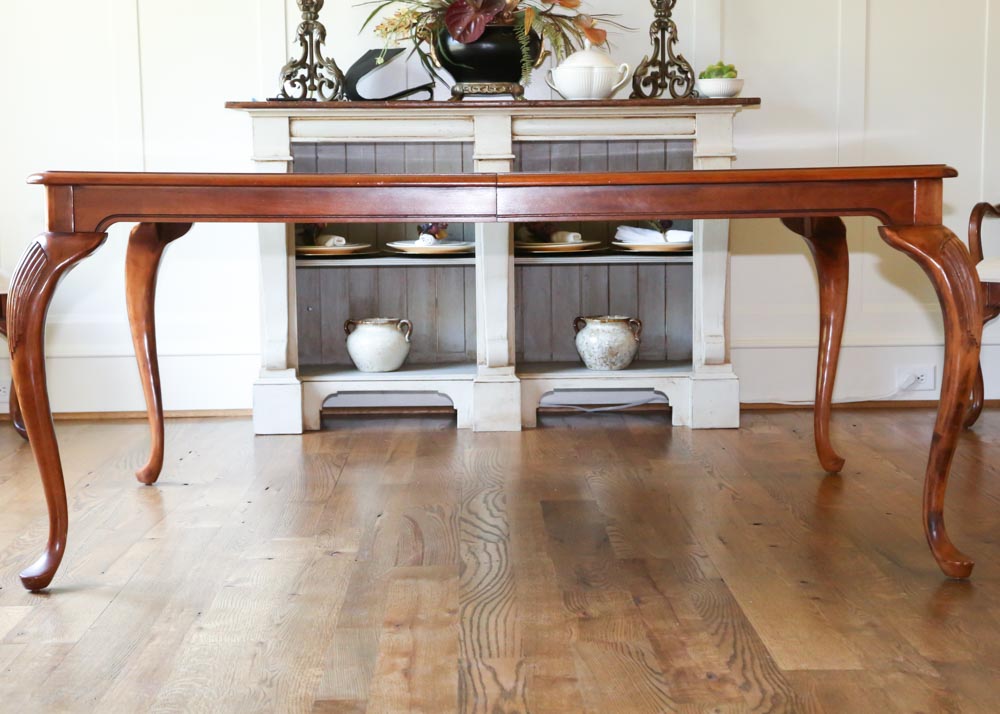 Queen Anne Style Dining Table