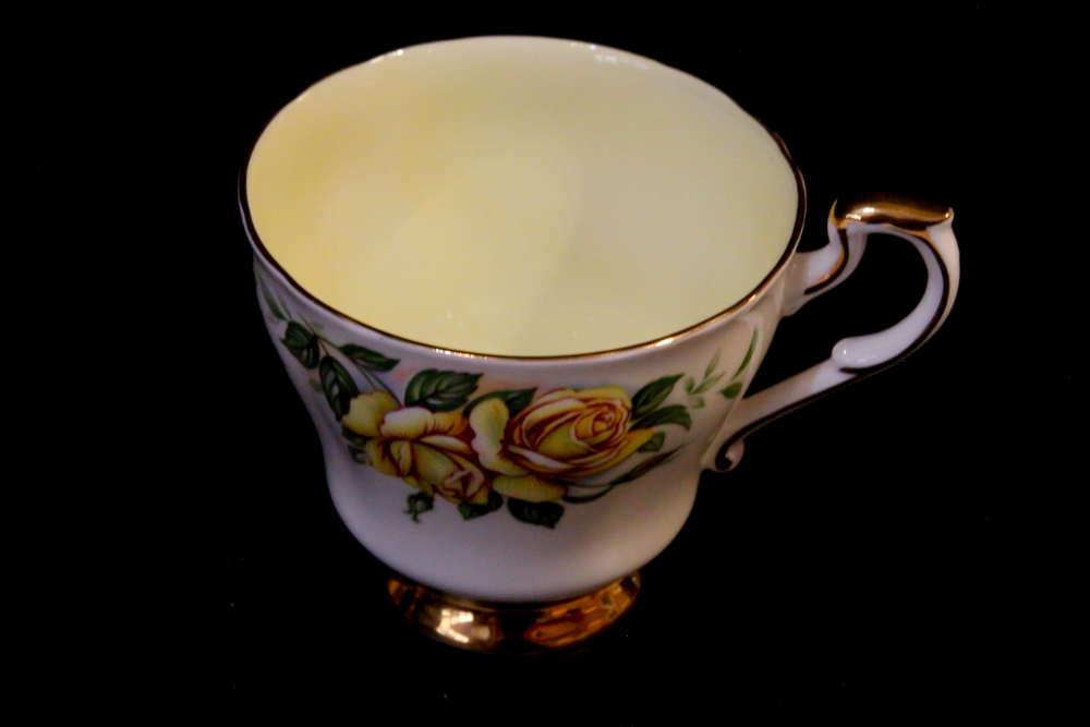 Vintage China Tea Cups and Saucers From China and England