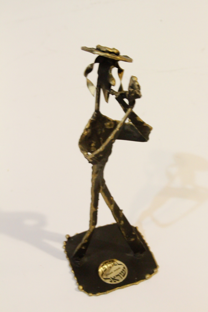 Handmade Home Décor and Figurines