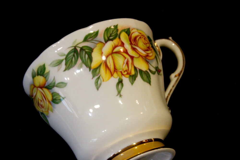 Vintage China Tea Cups and Saucers From China and England