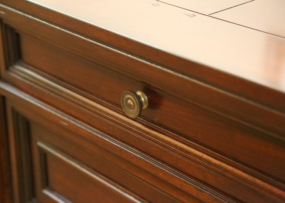 Hooker Furniture "Seven Seas" Dresser