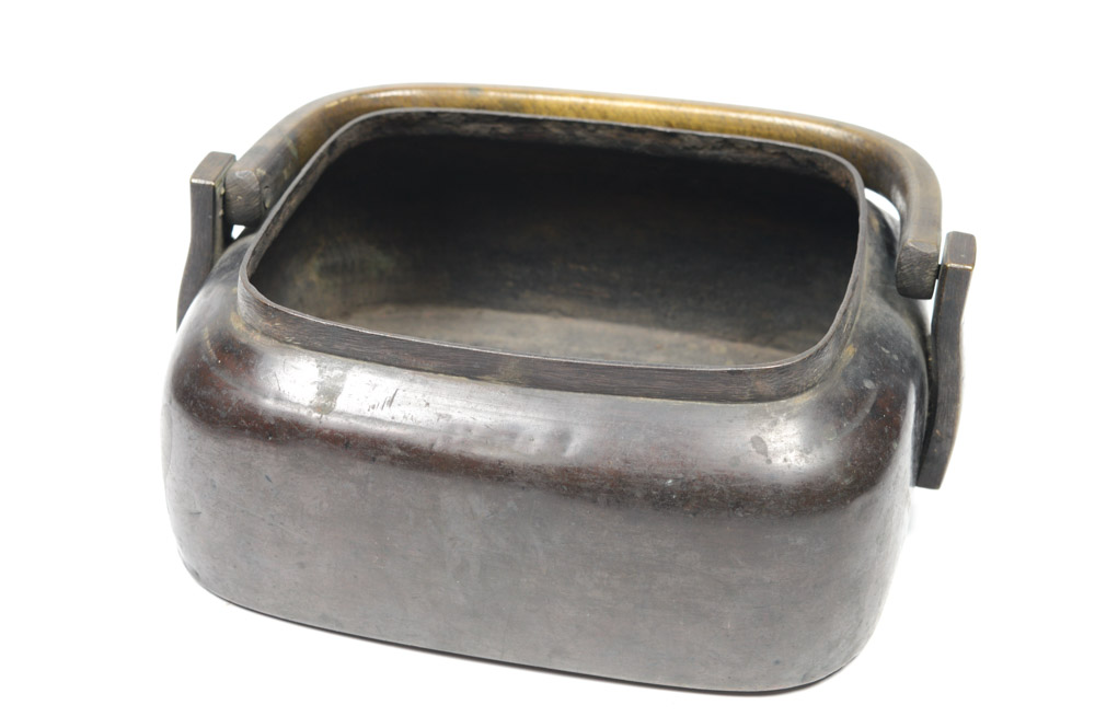 Chinese Bronze Qing Dynasty Bronze Hand Warmer