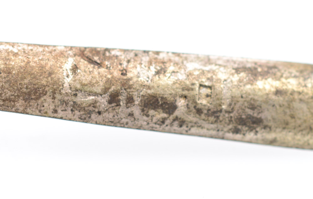 Antique Chinese Peking Glass Snuff Bottle