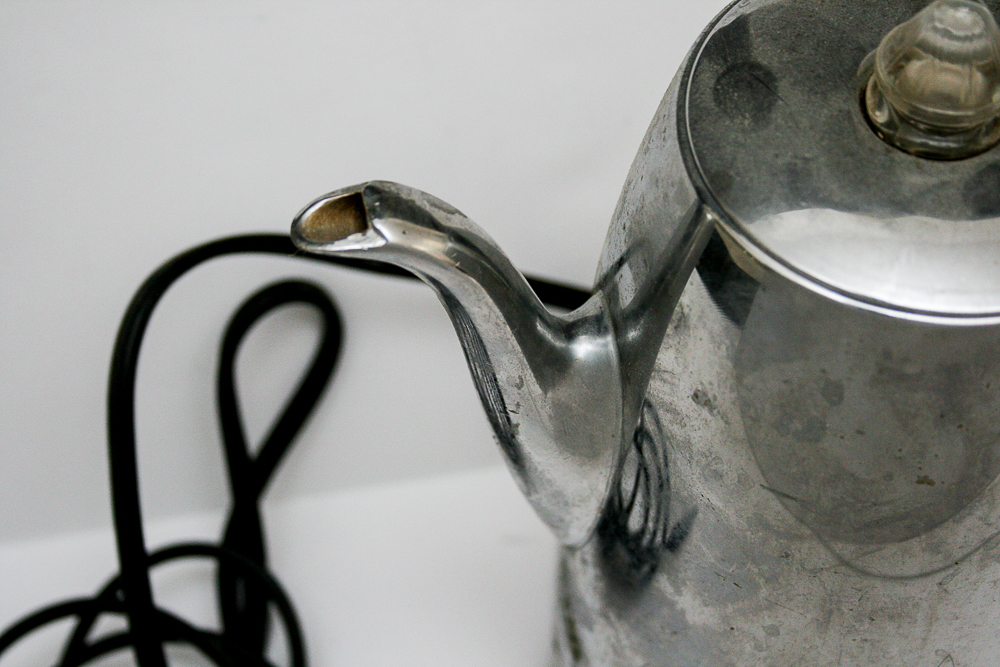 Assorted Kitchenalia