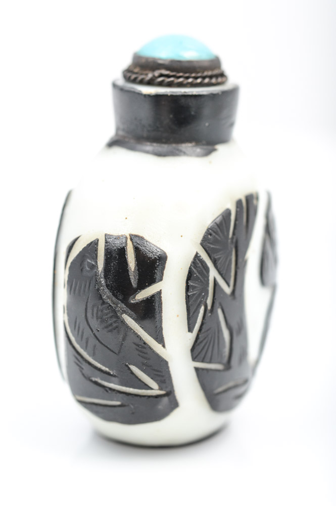 Antique Chinese Peking Glass Snuff Bottle