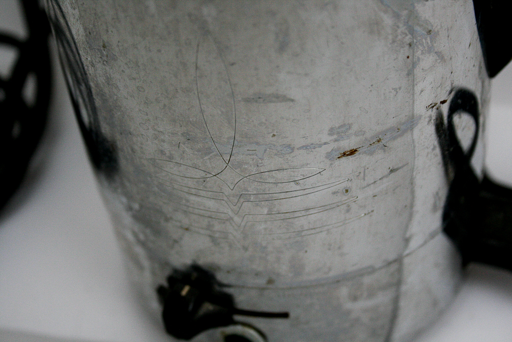 Assorted Kitchenalia